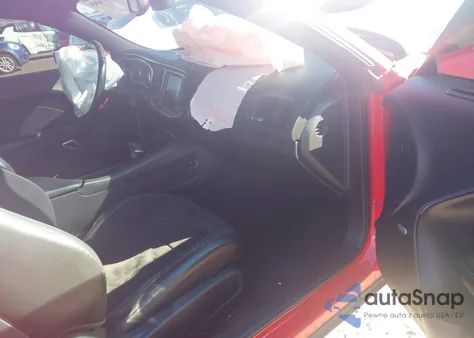 2016 Dodge Challenger 392 Hemi Scat Pack Shaker from USA, damaged, VIN 2C3CDZFJ0GH329927